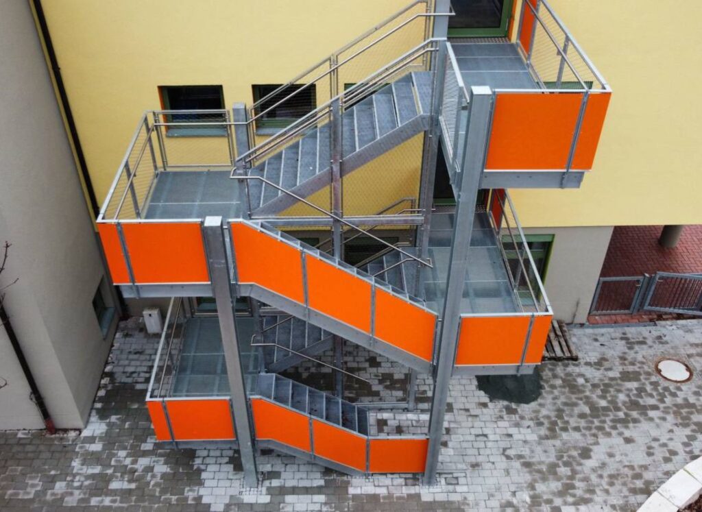 Fluchttreppenturm Fluchttreppe