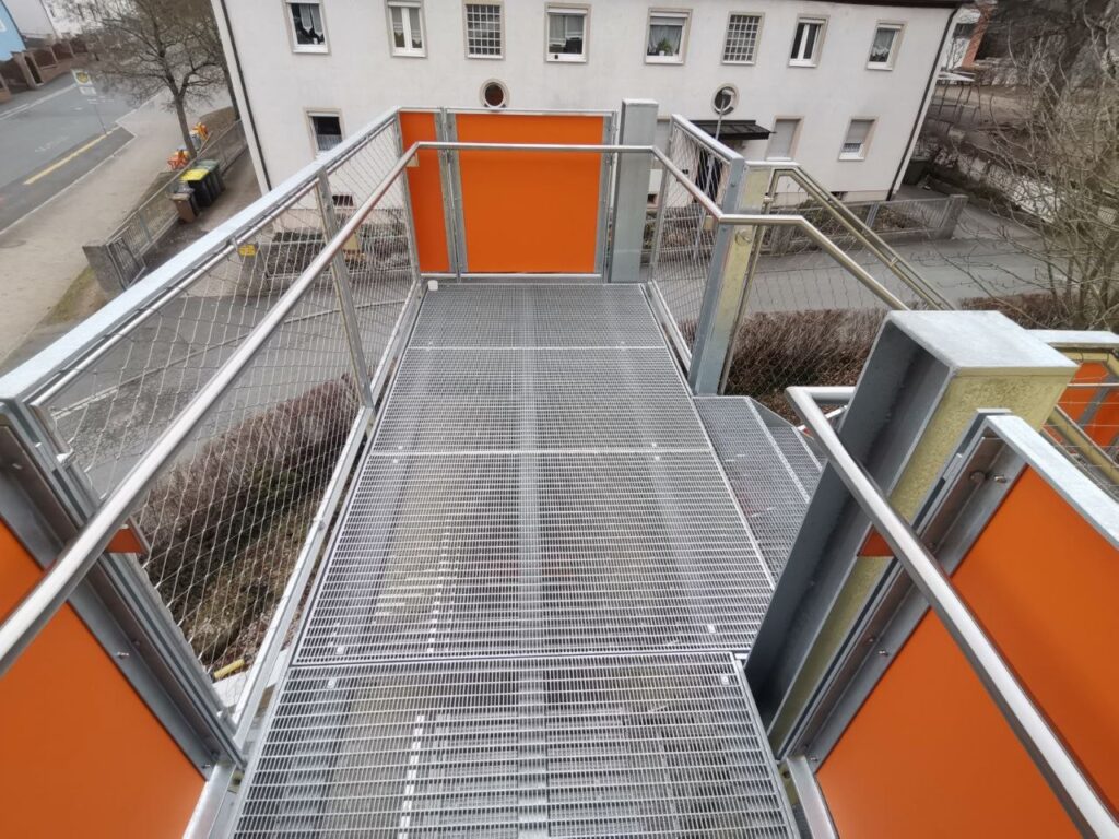 Fluchttreppenturm Fluchttreppe