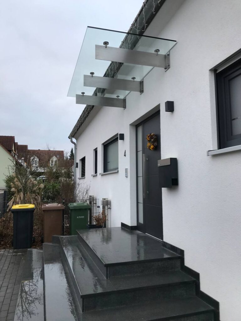 Vordach Edelstahl Glas Schwerter