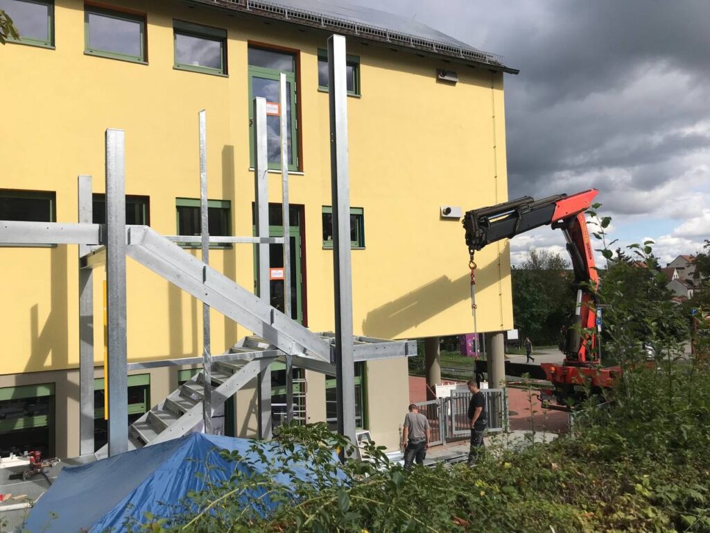 Fluchttreppenturm Fluchttreppe